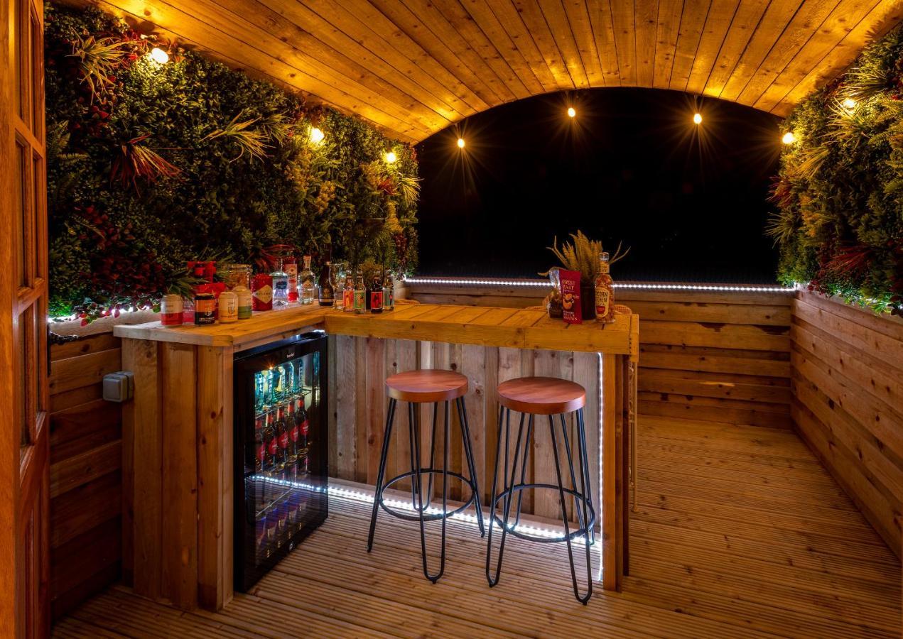 Ashwood Shepherd Hut -Ockeridge Rural Retreats Διαμέρισμα Ουόρσεστερ Εξωτερικό φωτογραφία