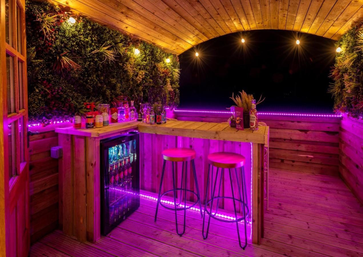 Ashwood Shepherd Hut -Ockeridge Rural Retreats Διαμέρισμα Ουόρσεστερ Εξωτερικό φωτογραφία